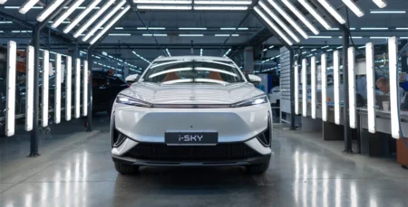 Evolute i-SKY поступает к дилерам после запуска полного цикла сборки